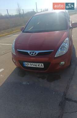 Хэтчбек Hyundai i20 2010 в Запорожье