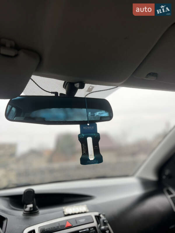 Хэтчбек Hyundai i20 2013 в Ивано-Франковске фото 4 Хэтчбек Hyundai i20 2013 в Ивано-Франковске