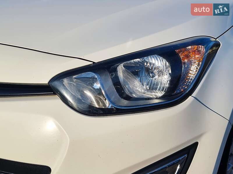 Хетчбек Hyundai i20 2014 в Хмельницькому