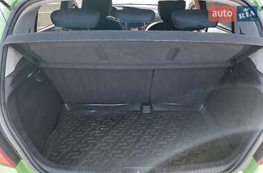 Хэтчбек Hyundai i20 2011 в Киеве