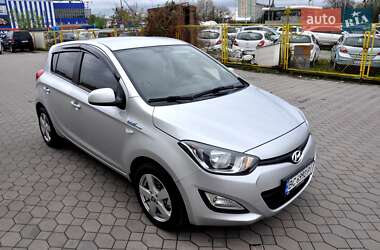 Хэтчбек Hyundai i20 2013 в 