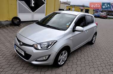 Хэтчбек Hyundai i20 2013 в 