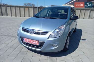 Хэтчбек Hyundai i20 2012 в Черкассах
