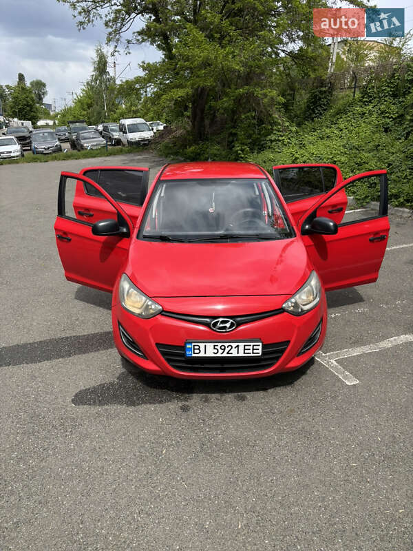 Хетчбек Hyundai i20 2012 в Києві
