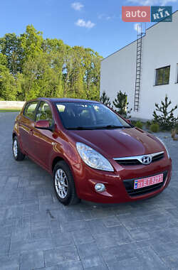 Hyundai i20 2010 Hyundai i20 2010