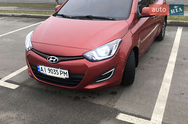 Хэтчбек Hyundai i20 2014 в 