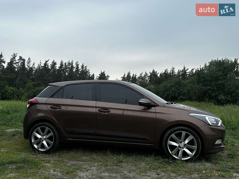 Hyundai i20 2016