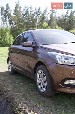 Хэтчбек Hyundai i20 2016 в 