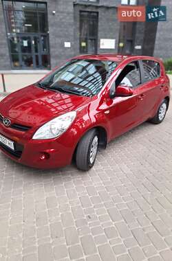 Хетчбек Hyundai i20 2011 в Києві