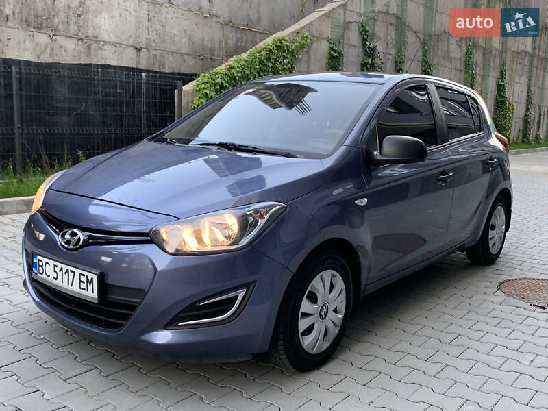 Хэтчбек Hyundai i20 2013 в Хмельницком