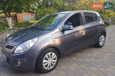 Хетчбек Hyundai i20 2011 в Львові