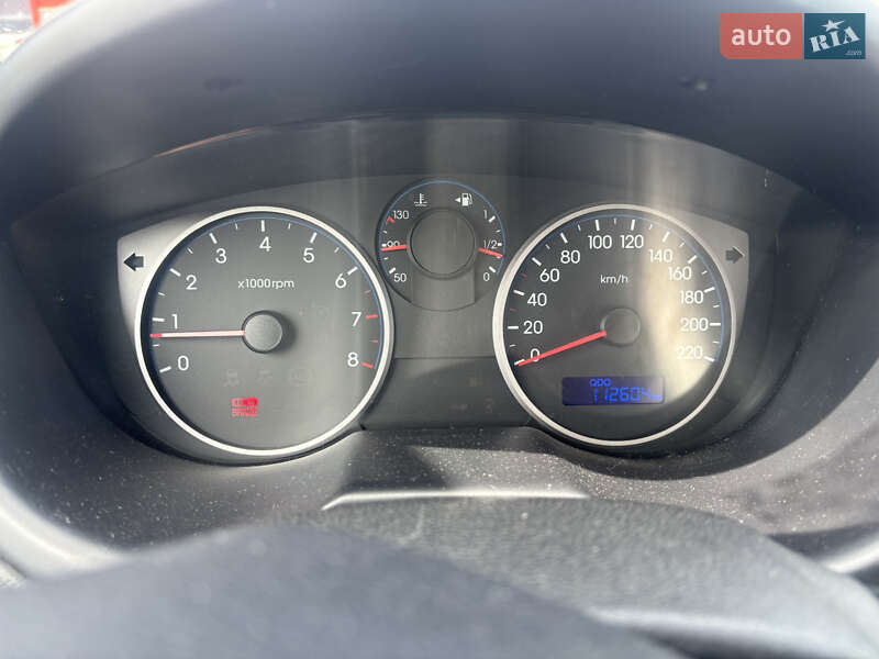 Хэтчбек Hyundai i20 2012 в Львове