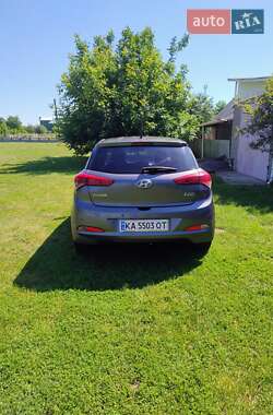 Хэтчбек Hyundai i20 2016 в 