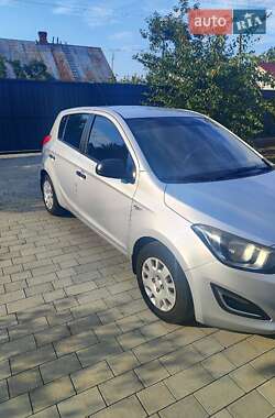 Хэтчбек Hyundai i20 2014 в 