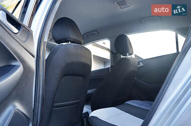 Хэтчбек Hyundai i20 2016 в 