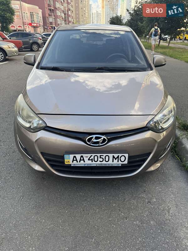 Hyundai i20 2013