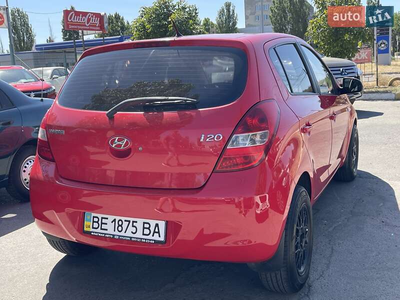 Хэтчбек Hyundai i20 2011 в Николаеве