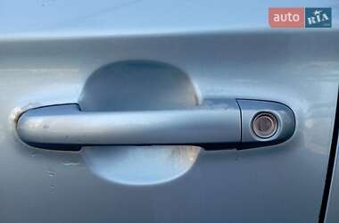 Хэтчбек Hyundai i20 2009 в 