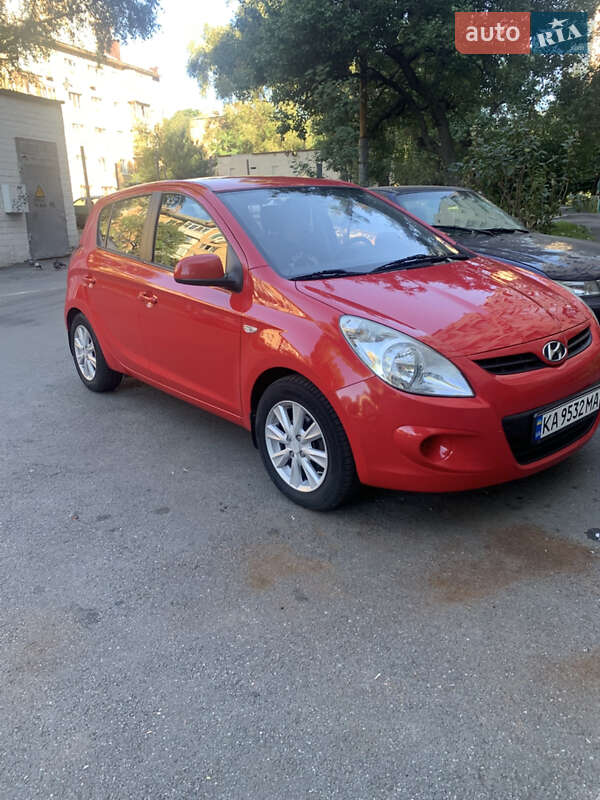 Hyundai i20 2012