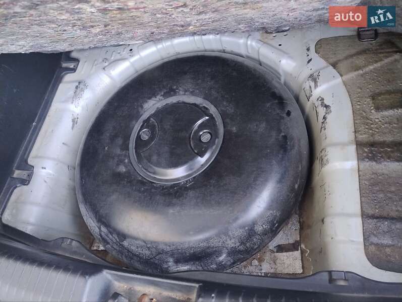 Хетчбек Hyundai i20 2013 в Тернополі