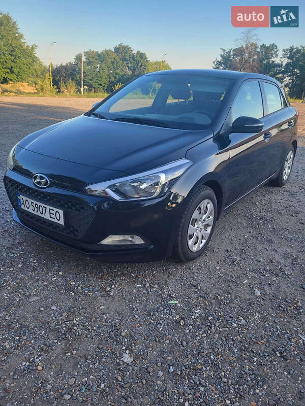 Хэтчбек Hyundai i20 2016 в Мукачево фото 5 Хэтчбек Hyundai i20 2016 в Мукачево