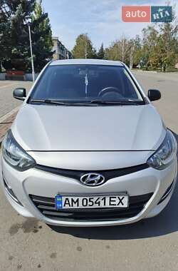 Хэтчбек Hyundai i20 2013 в Першотравенске