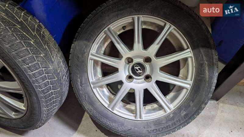 Хэтчбек Hyundai i20 2010 в Тернополе