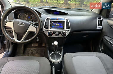 Хэтчбек Hyundai i20 2014 в 