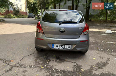 Хэтчбек Hyundai i20 2014 в 