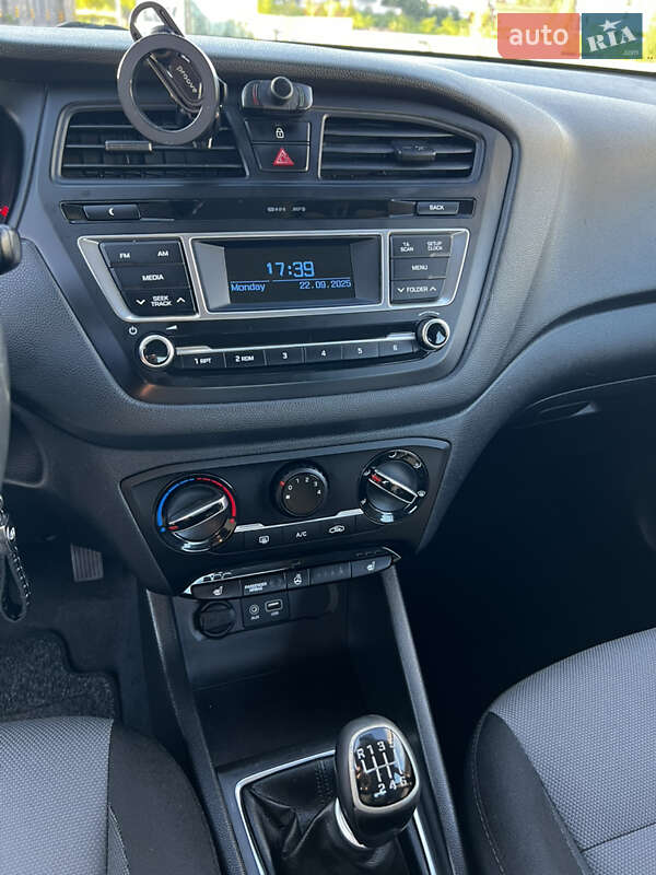Хетчбек Hyundai i20 2016 в Львові