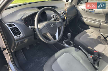 Хэтчбек Hyundai i20 2014 в 