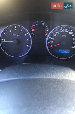 Хэтчбек Hyundai i20 2012 в Киеве