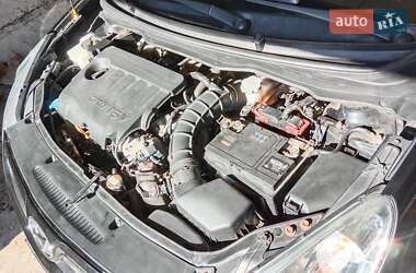 Хэтчбек Hyundai i20 2011 в 