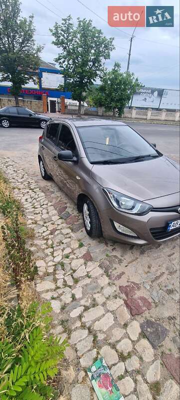 Хетчбек Hyundai i20 2012 в Могилів-Подільському