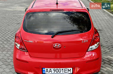 Хэтчбек Hyundai i20 2014 в 