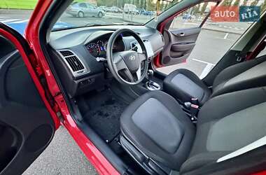 Хэтчбек Hyundai i20 2014 в 