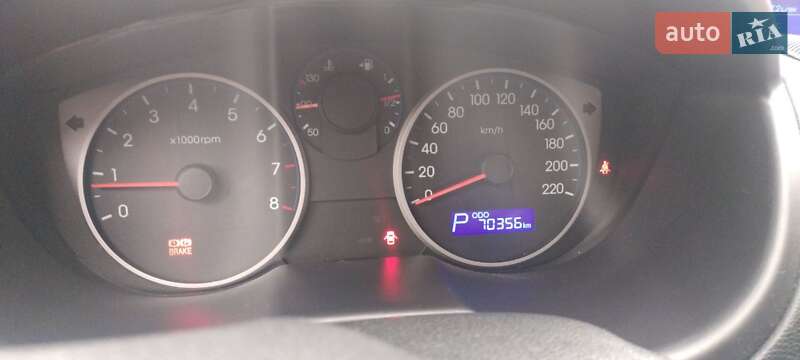 Хетчбек Hyundai i20 2011 в Києві фото 6 Хетчбек Hyundai i20 2011 в Києві