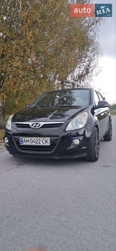 Хетчбек Hyundai i20 2011 в Звягелі