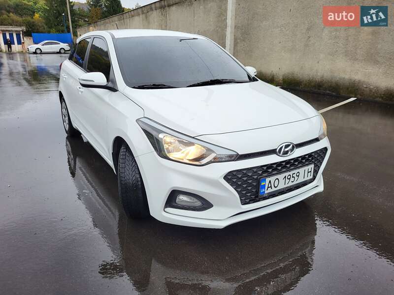 Хэтчбек Hyundai i20 2019 в Ужгороде фото 2 Хэтчбек Hyundai i20 2019 в Ужгороде