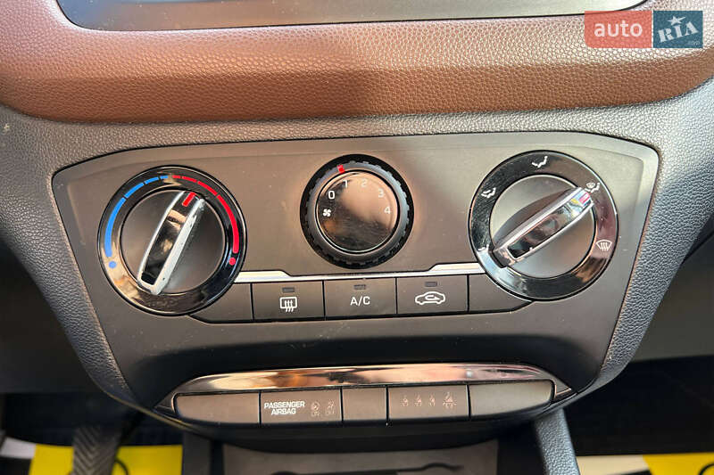 Хэтчбек Hyundai i20 2016 в Ивано-Франковске фото 10 Хэтчбек Hyundai i20 2016 в Ивано-Франковске