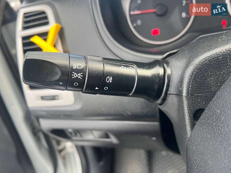 Хэтчбек Hyundai i20 2011 в Львове