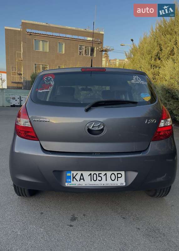 Хэтчбек Hyundai i20 2011 в Киеве фото 9 Хэтчбек Hyundai i20 2011 в Киеве