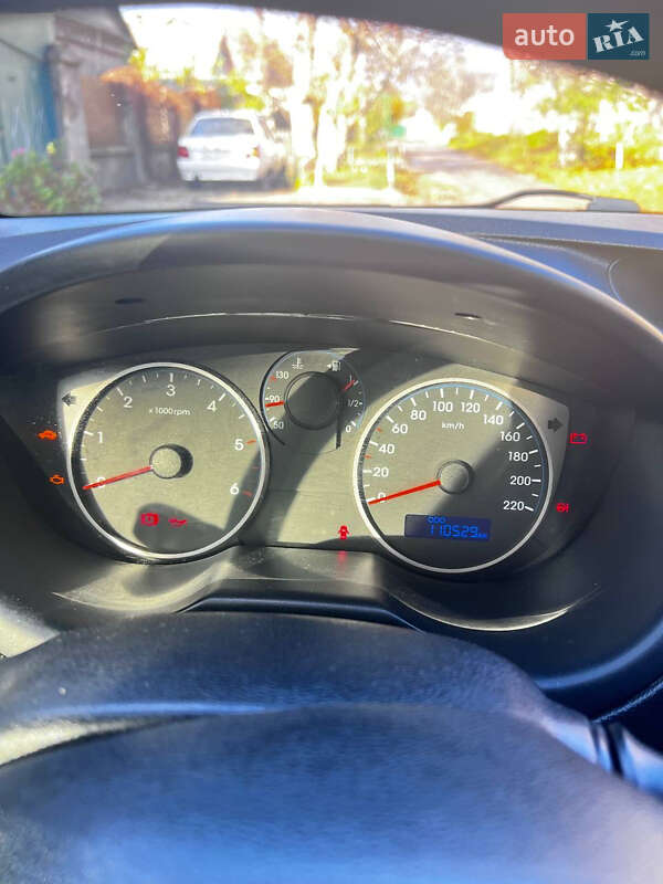 Хетчбек Hyundai i20 2013 в Одесі фото 6 Хетчбек Hyundai i20 2013 в Одесі
