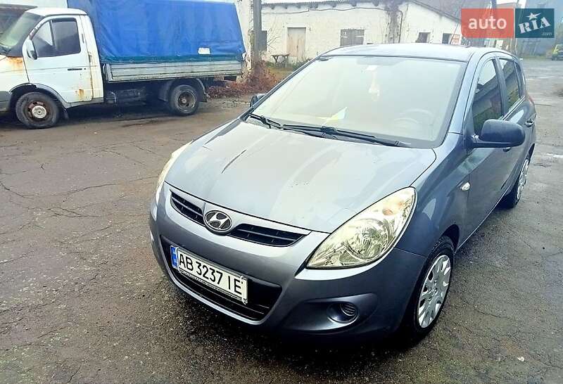 Хетчбек Hyundai i20 2009 в Вінниці фото 3 Хетчбек Hyundai i20 2009 в Вінниці