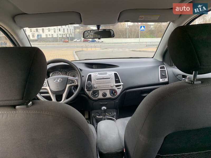 Хетчбек Hyundai i20 2011 в Києві