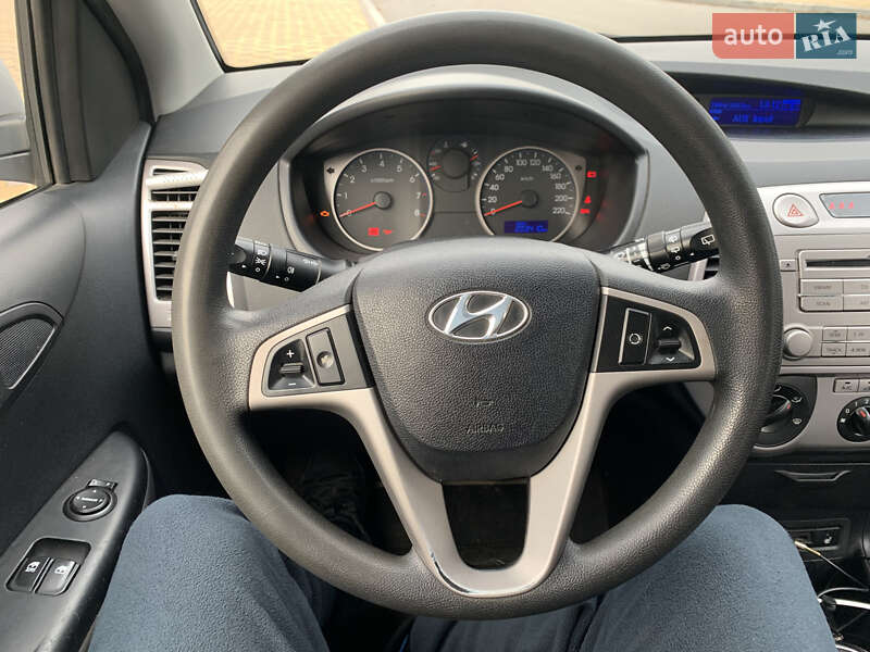 Хетчбек Hyundai i20 2011 в Києві