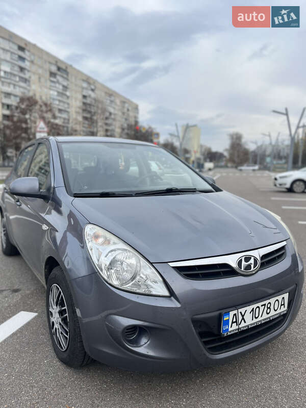 Хетчбек Hyundai i20 2008 в Харкові
