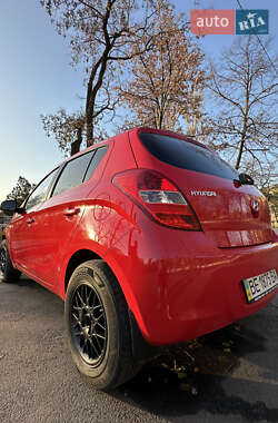 Хетчбек Hyundai i20 2011 в Миколаєві