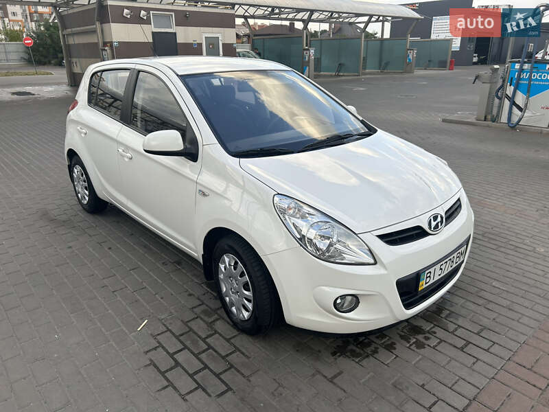 Хетчбек Hyundai i20 2012 в Києві