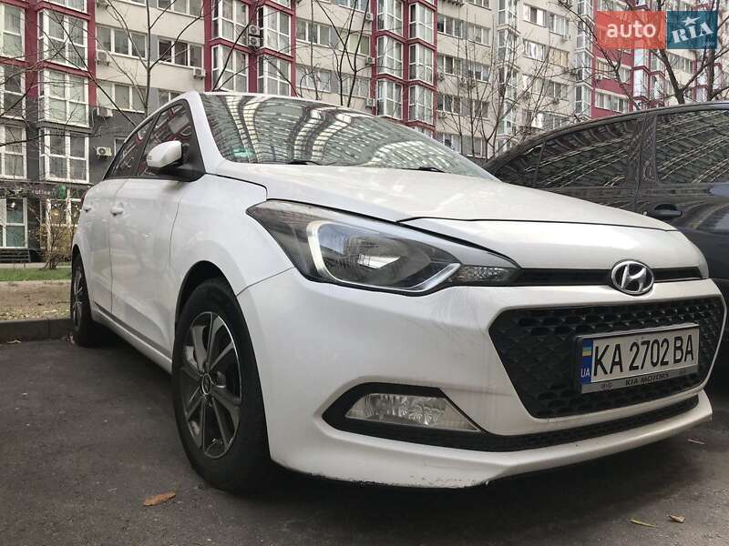 Хетчбек Hyundai i20 2014 в Києві